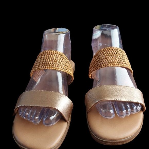 - Lc Lauren Conrad memory foam VGC 7 Medium - Picture 3 of 6